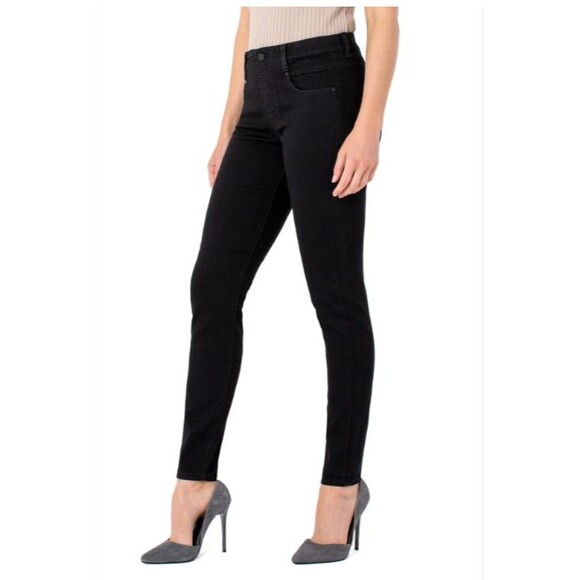 NWT Liverpool Black Gia Glider Skinny Women's Pants. SIZE 32 / 14 Stretch - Picture 1 of 10